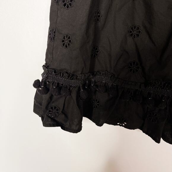 J Crew Womens XS Black Eyelet Pom Pom Top Ruffle Sleeveless Cotton Poplin Blouse - Picture 5 of 13
